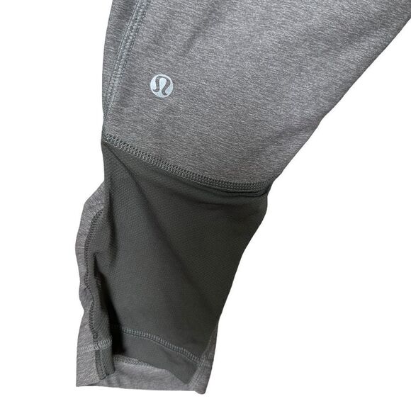 Lululemon Stash It Crop Mesh Panel reflective pocket leggings size 4 - Picture 4 of 11